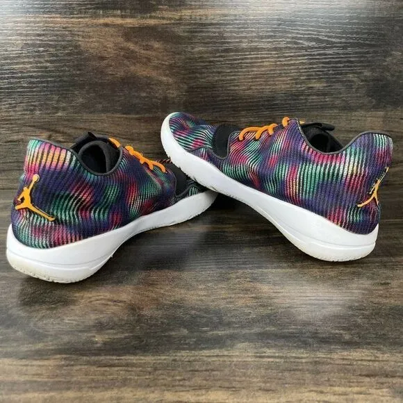Air Jordan Eclipse Low-Top Spotted Print Sneakers Youth's Size US 9Y 724356-505