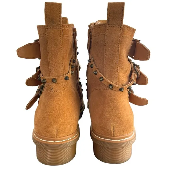 ALDO Kelia Multi Strap Buckle Caramel Combat Boot Silver Studs Women Size 8.5