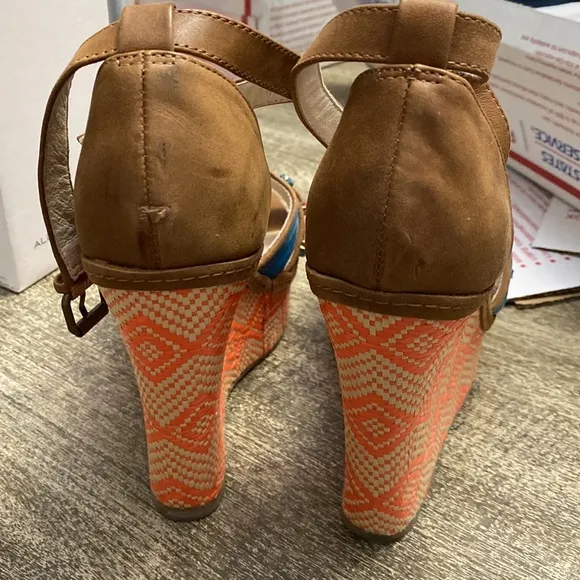 Aldo wedges ReVa beautiful summer colors stand out in these sexy sandals