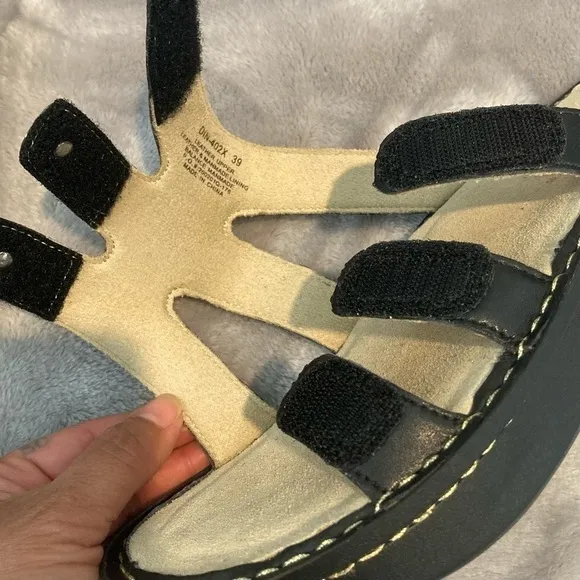 Alegria Dinah Leather Slip-On Sandals with Adjustable Strap Size 39 (US 9)