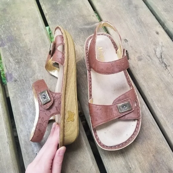 Alegria Vienna Morning Glory Tan 2 Strap Sandals