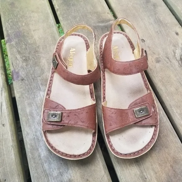 Alegria Vienna Morning Glory Tan 2 Strap Sandals