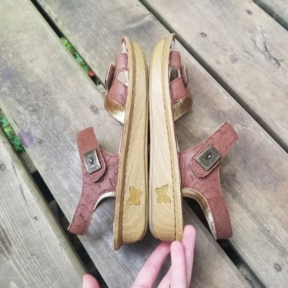 Alegria Vienna Morning Glory Tan 2 Strap Sandals