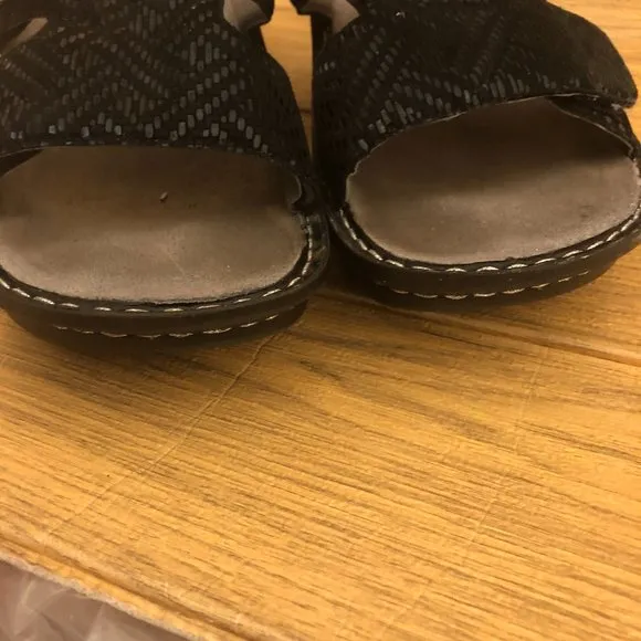 Alegria women slip on shimmery black leather sandals, 10.5