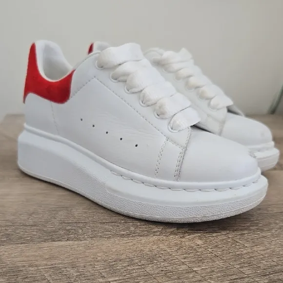 Alexander McQueen Kids White and Red Oversized  Sneakers