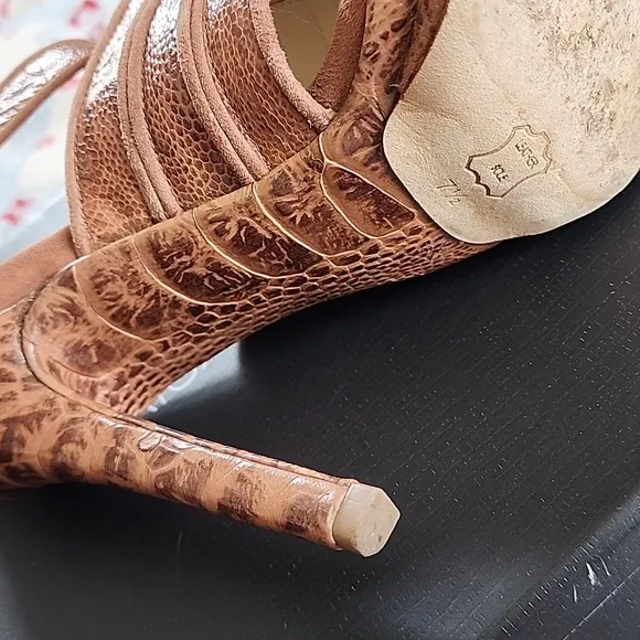 Alexandre Birman Snakeskin Sandals Brown
