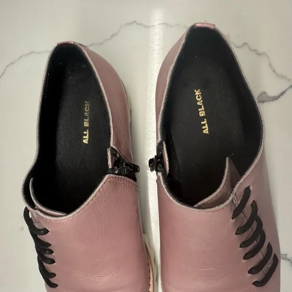 All Black brand pink and black flats modern design size 39