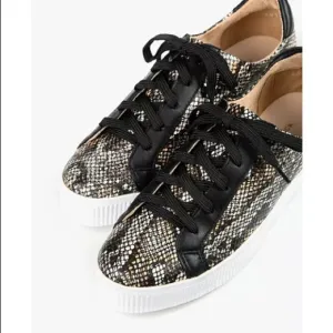 ALL BLACK Exotic Platform Trainer Sneakers