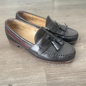 Allen Edmonds Bennington Tassel woven Leather Loafers Size 9