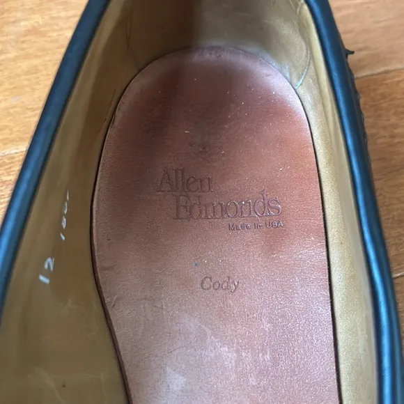 Allen Edmonds Cody Men's Black Woven Leather Tassel Loafers Size 12 D