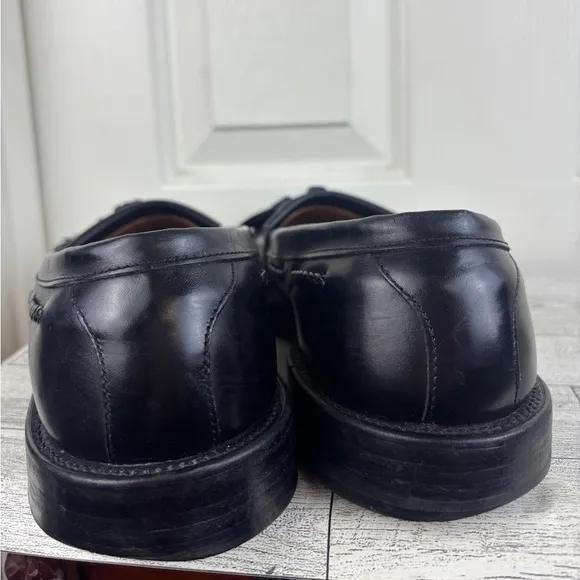 Allen Edmonds Men's Cody Tassel Loafers Shoes Size 9 Black Leather