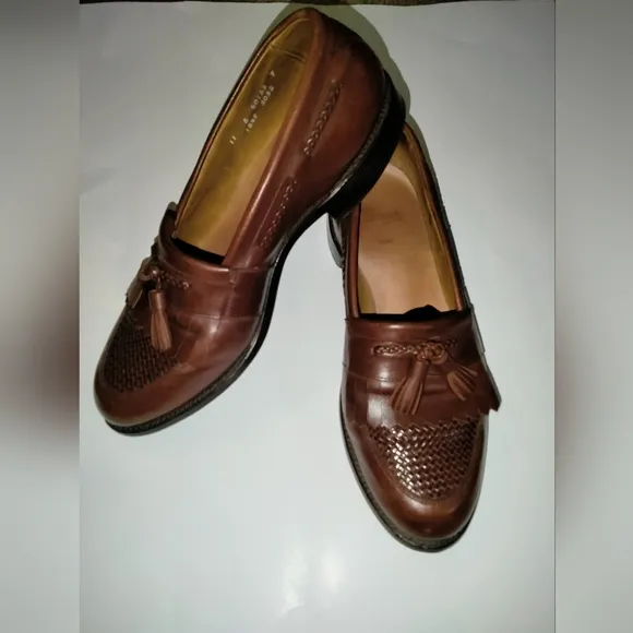 Allen Edmonds (Size 11) Men's Leather &quot;Cody&quot; Tassel Casual Slip-on Loafers