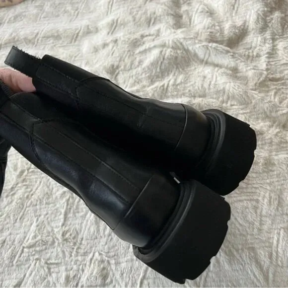 Allsaint Harlee Black Leather Lug Sole Chelsea Boots