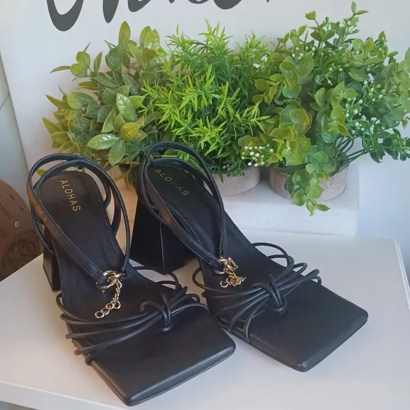 ALOHAS A Cactus Sandals