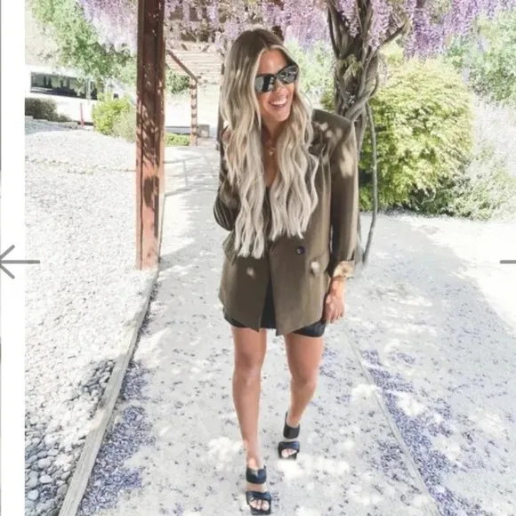 Alohas Black Double Strap Sandals