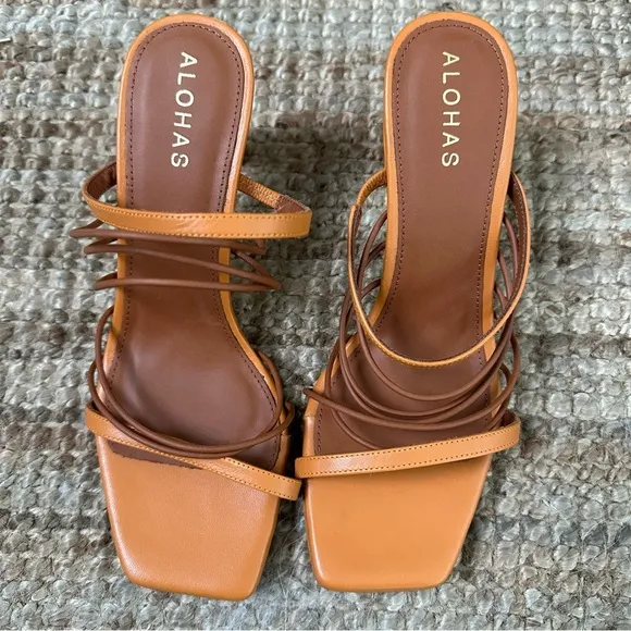 Alohas sunbeam orange strappy slip on square toe heels
