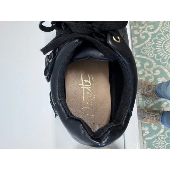 &quot;NANETTE LEPORE&quot; WINSLET, 8, Leather Sneakers, 3-D Flower,Fairy,Low Top