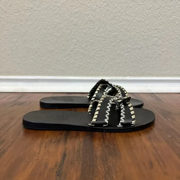 ANCIENT GREEK SANDALS Desmos Stitch Slide Sandals in Black/Light Gold