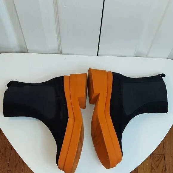 Andre Assous Suede Platform Chelsea Boots Sz 37