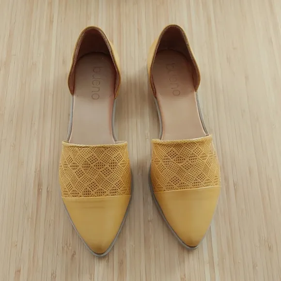 Anthropologie Bueno Bella Flats