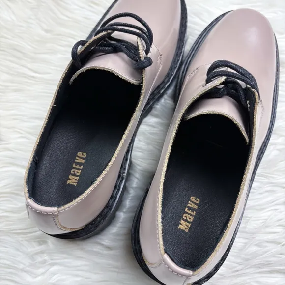 Anthropologie Maeve Oxford Lace Up Flats Sand Cream Smooth Leather Size 39 US 9