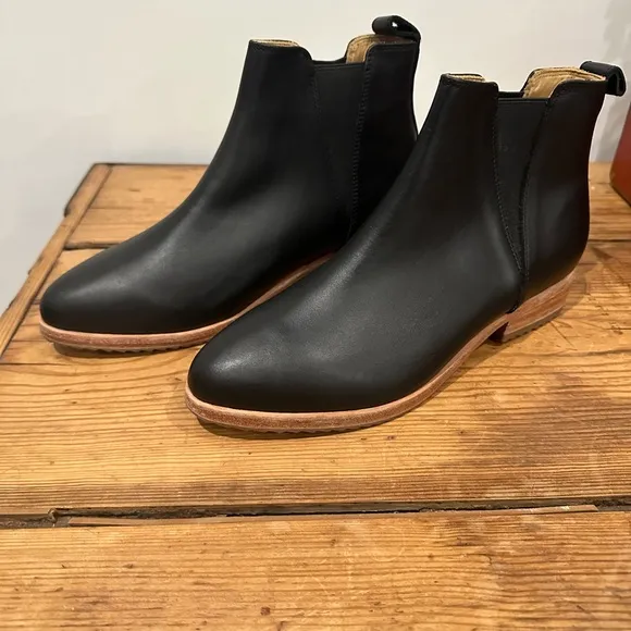 Anthropologie Nisolo Eva Everyday Chelsea Boots