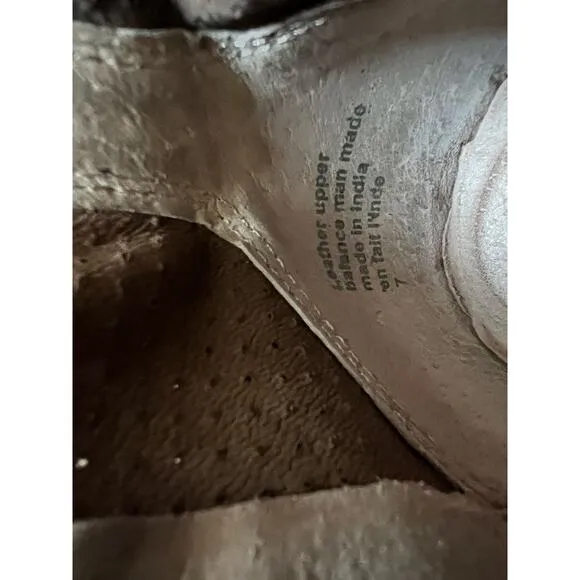 Anthropologie Seychelles Around the World Boots Women's Shoes Pewter 7 Metallic
