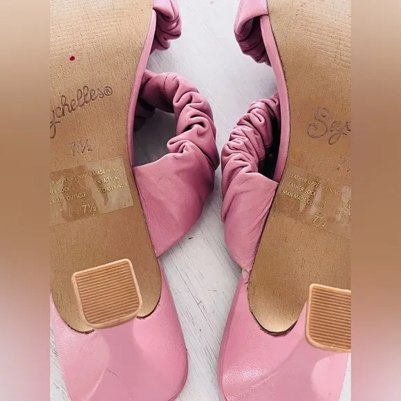 Anthropologie Seychelles Leeward Mules Size 7.5 NWOT $119