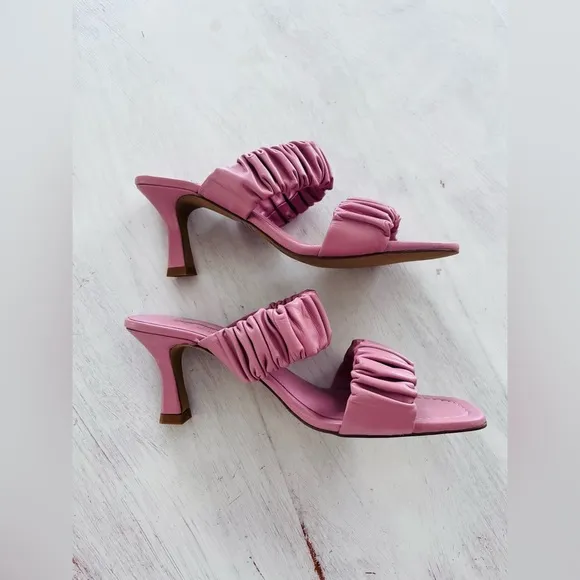 Anthropologie Seychelles Leeward Mules Size 7.5 NWOT $119