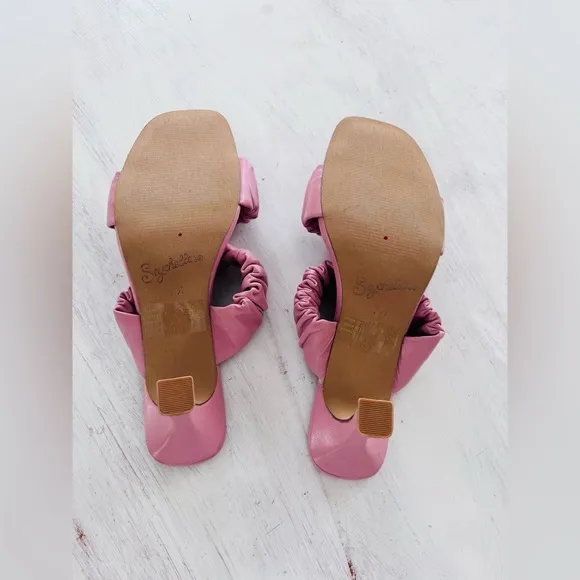 Anthropologie Seychelles Leeward Mules Size 7.5 NWOT $119