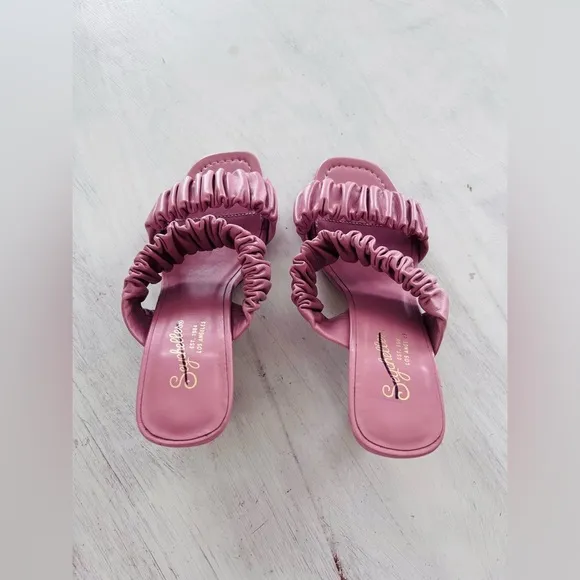 Anthropologie Seychelles Leeward Mules Size 7.5 NWOT $119