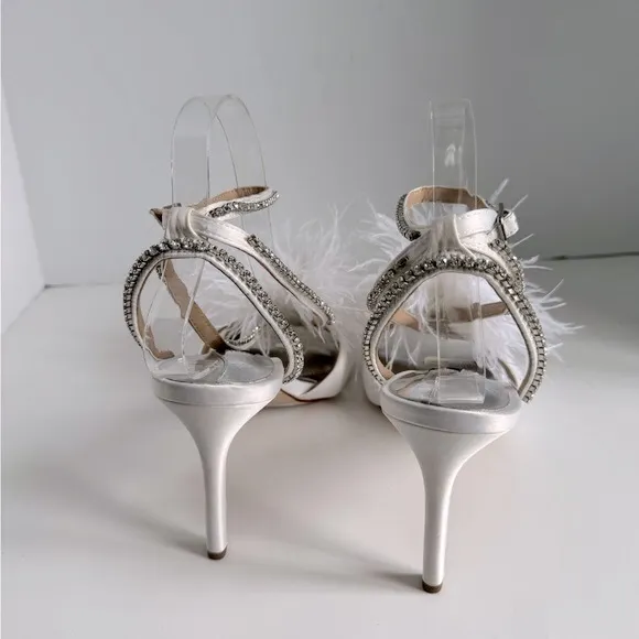 Antonio Melani Collection Aurora Feathered Rhinestone Embellished Sandals. Sz 10