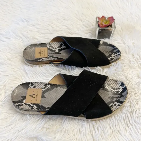 AQUATALIA Black Suede Snake Print Sole luxury flats women size 8