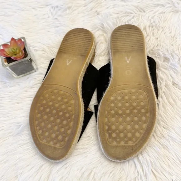 AQUATALIA Black Suede Snake Print Sole luxury flats women size 8