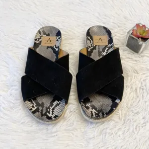 AQUATALIA Black Suede Snake Print Sole luxury flats women size 8
