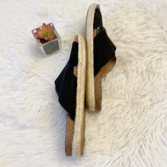 AQUATALIA Black Suede Snake Print Sole luxury flats women size 8