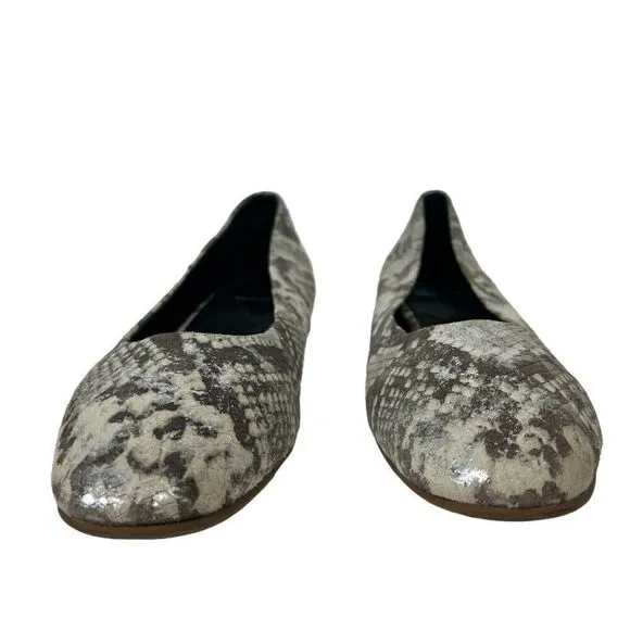 Aquatalia Cierra Metallic Leather Snakeskin Gray &amp; Silver Ballet Flat Size 8.5