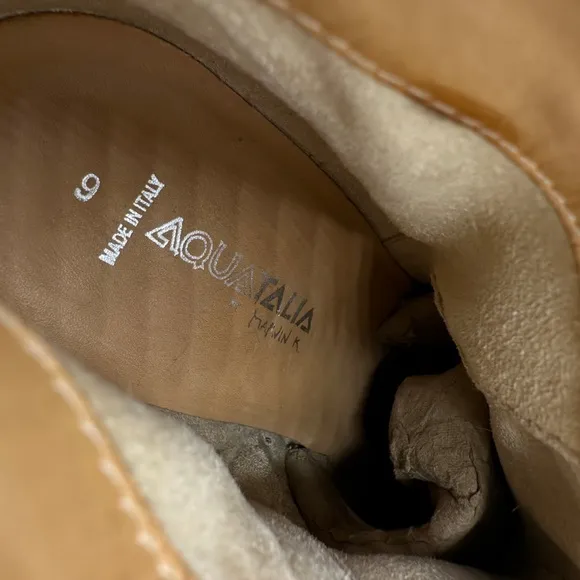 Aquatalia Liana Suede Leather Boots - Women's size 9 Tan Chelsea ankle boots