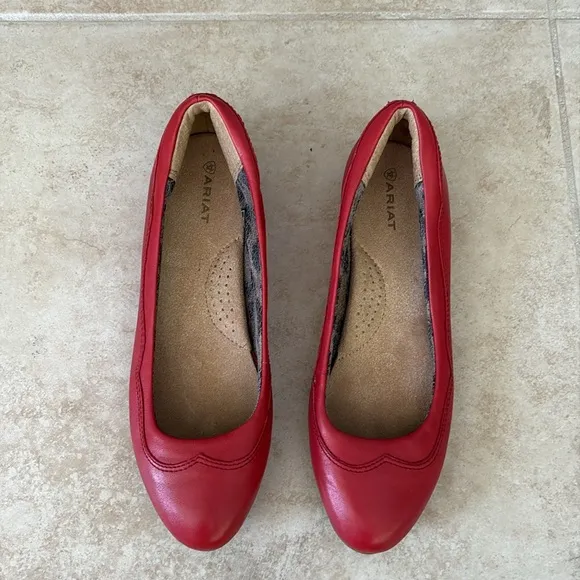 Ariat Dreamer Red Leather Ballet Flats Slip On Foam Insole Women's Size 7.5
