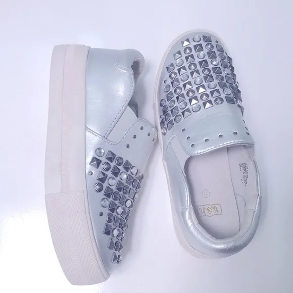 ASH Silver Leather Stud Slip On Sneakers Sz 1 /32 New!