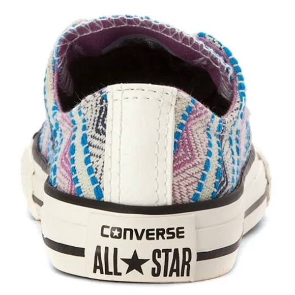 Authentic Converse By Chuck Taylor LowTop sneakers