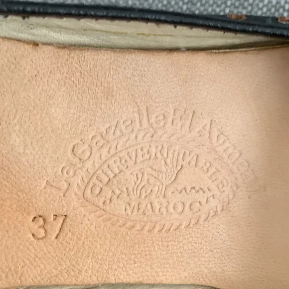 Authentic La Gazelle El Avmani Moroccan Leather Ballet Flats