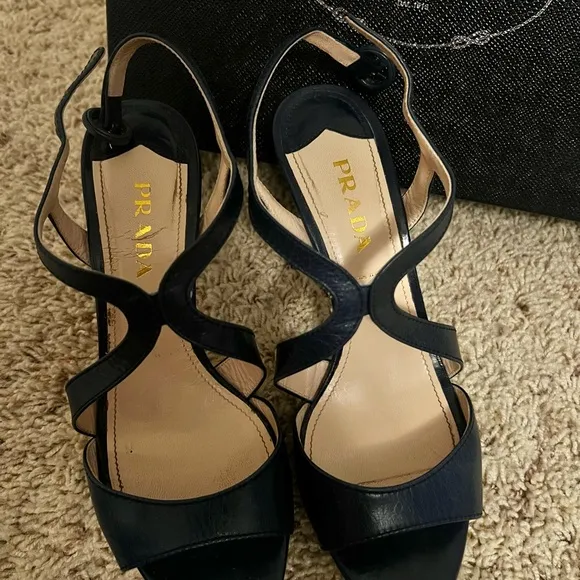 Authentic Prada leather cross strap sandals in Navy US 7.5 In Great Condition
