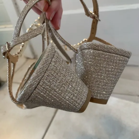 Badgley Mischka | Gold glitter wedge sandals size 10