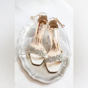 Badgley‎ Mischka strap sandals