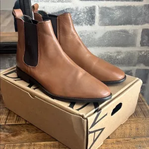 Banana Republic Ty Chelsea Boots Dress Shoes Mens Size 10.5 Brown Leather