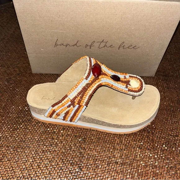 Band of The Free Tan Orion Beaded Sandals Women’s size 8 NEW