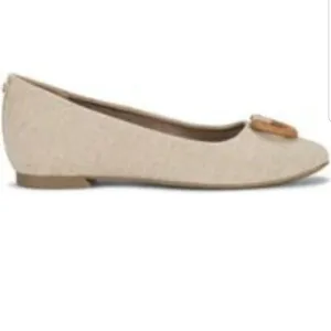 BareTraps Cream Ballet Flats