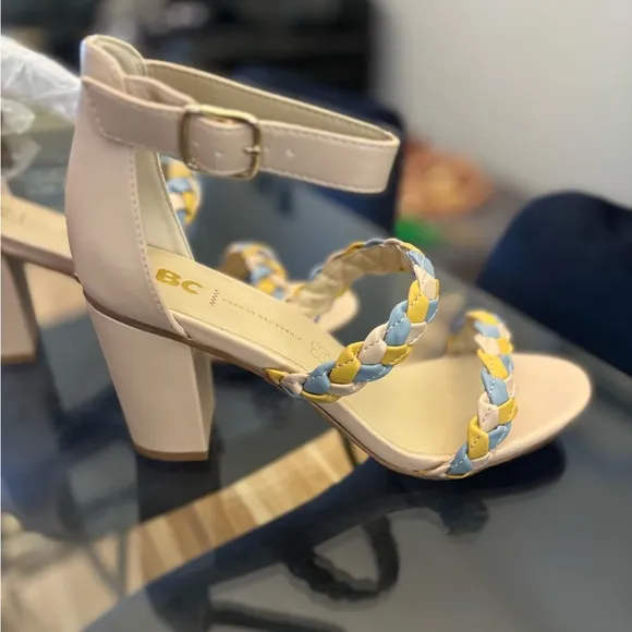 BC Before California Wanna Be Sandals in Pastel Multi Size 8.5 NWT