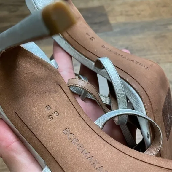 BCBGMAXAZRIA | Dull Silver Dual-Buckle Iliana Talisman Leather Sandals size 8.5
